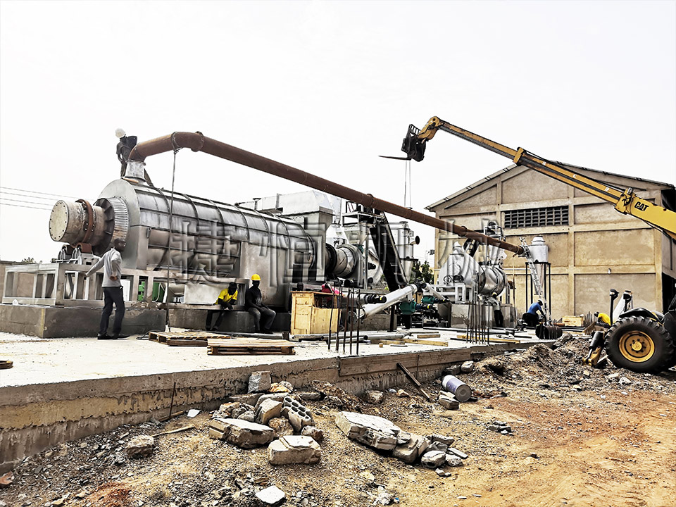 加納炭化機(jī)現(xiàn)場(chǎng)